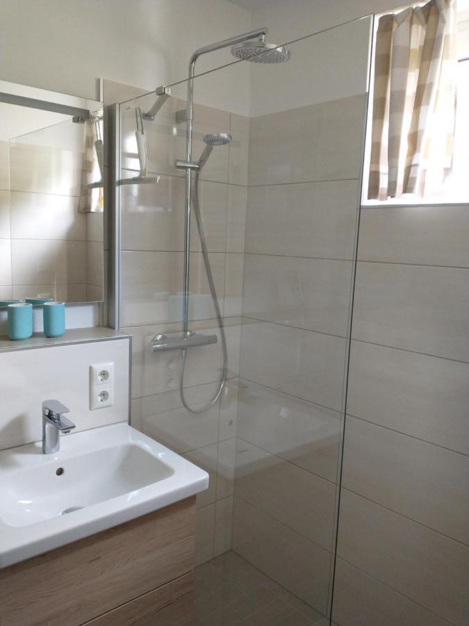 Appartement Hardenack Innerkrems Bagian luar foto